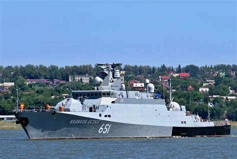 Russian navy Project 21631 Buyan-M class corvette has tested missile and artillery systems in ...