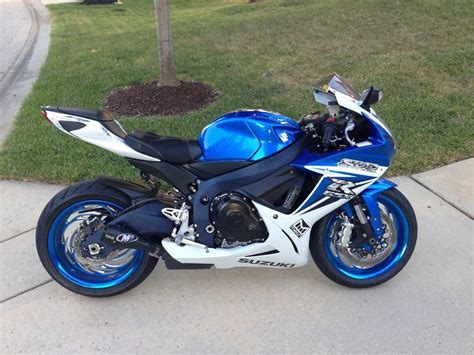 Buy 2011 Gsx-R 600 (custom wheels) on 2040motos