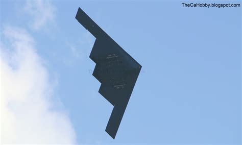 The Car Hobby: Spotted - B-2 Spirit Flying Wing