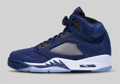 Official Look: Air Jordan 5 'Midnight Navy' - Sneaker Freaker