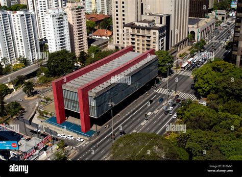 The sao paulo museum by lina bo bardi hi-res stock photography and ...