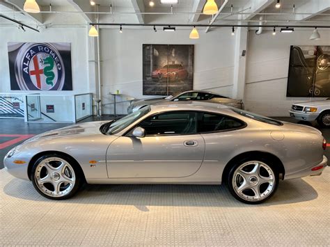 Used 2003 Jaguar XKR Coupe For Sale ($24,900) | Cars Dawydiak Stock #210707