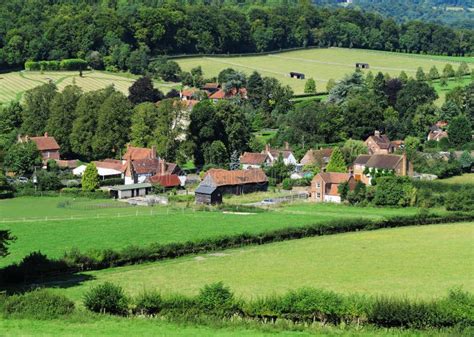 An English Rural Hamlet In Oxfordshire Stock Photo - Image: 26519660