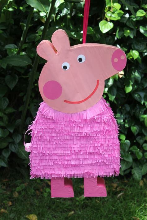 Peppa Pig Pinata | Peppa Pig Birthday Party | Pinterest