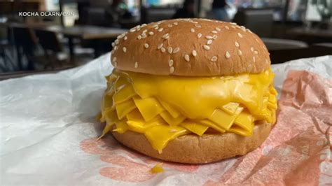 Burger King Thailand's new 'real cheeseburger' has 20 slices of cheese ...