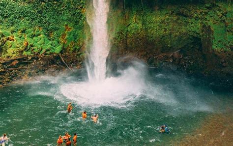La Fortuna Waterfall - Swim Under the Fall