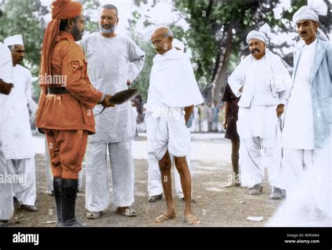 Mahatma Gandhi and Khan Abdul Ghaffar Khan accepting attention ...