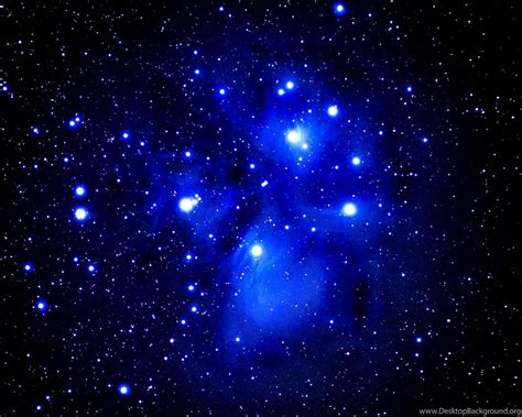 M45 Pleiades Star Cluster Desktop Background