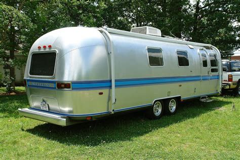 1981 32ft AIRSTREAM EXCELLA II Travel Trailer © http://www.vintage ...