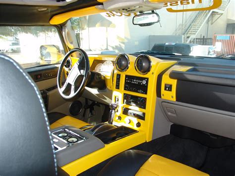 2003 Hummer H2 Interior