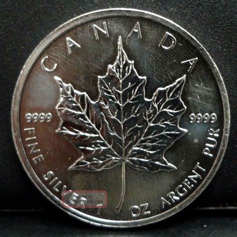 2012 Canada Maple Leaf $5. 999 Fine Silver Coin