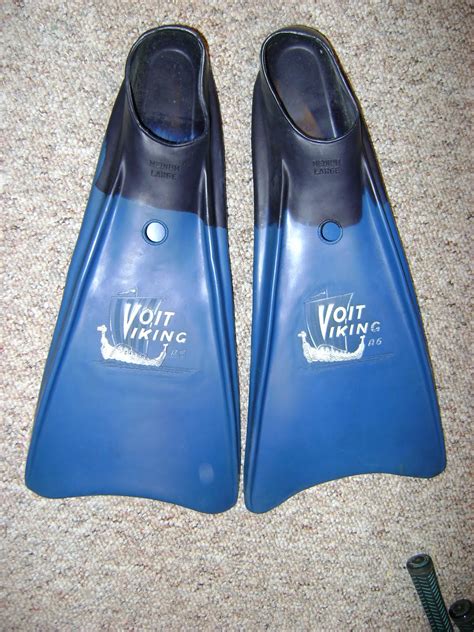 Adventures In Ebay: 1960s Voit Scuba Snorkel Fins SEA HUNT