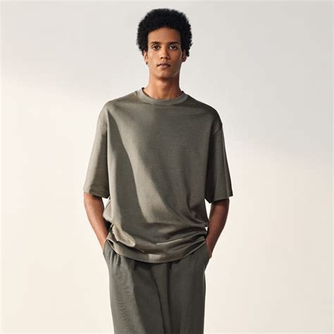 Uniqlo U AIRism Cotton Crew Neck Oversized T-Shirt ...