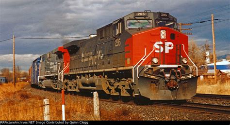 SOUTHERN PACIFIC AC4400'S 295/368.