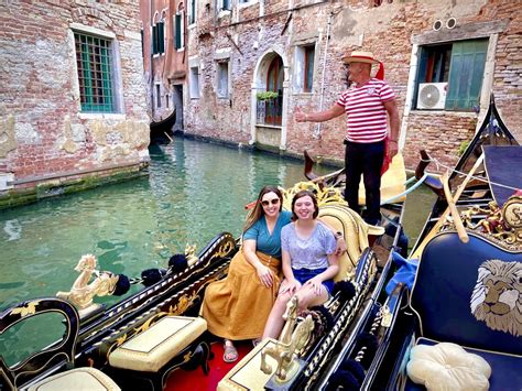 How Much Does a Gondola Ride in Venice Cost? | i Heart Italy