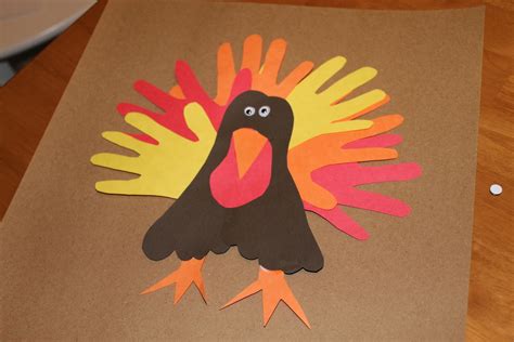 Play For a Day: Hand and Foot Turkey Craft