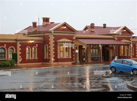 Goulburn train station Stock Photo - Alamy