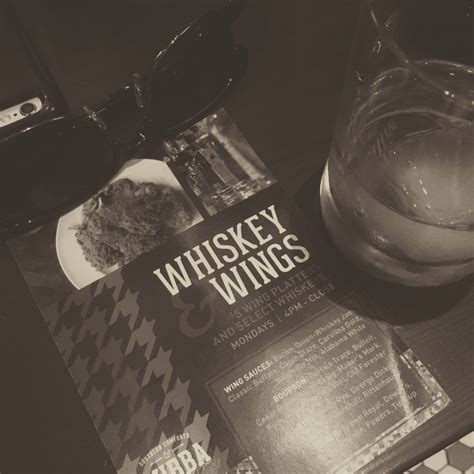 Bubba's Happy Hour: Monday's Whiskey and Wings - Des Moines Foodster