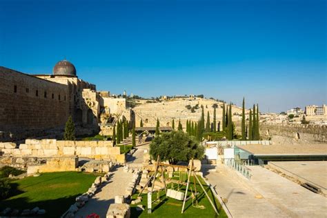 Jerusalem holy places stock image. Image of minaret - 154773469