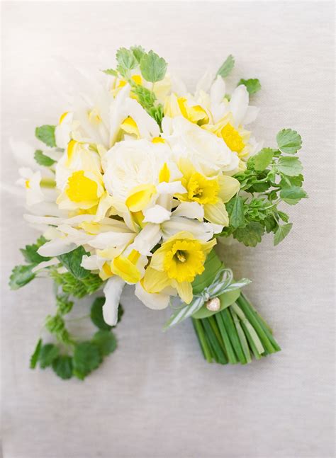 design by courtney spencer of merriment events // photo by katie stoops Daffodil Wedding Flowers ...