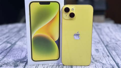 iPhone 14 Plus - Yellow Unboxing - YouTube