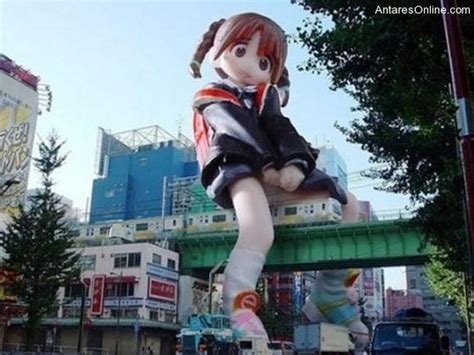 10 Really Weird Photos From Japan ~ Amazing