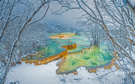 Huanglong Park in the Min Mountains, China. [Desktop wallpaper 1920x1200] Bing. | Scenic ...