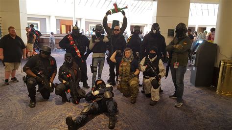 Rainbow six siege cosplay : r/Rainbow6