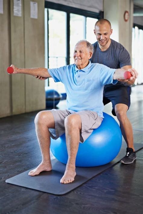 Expert Geriatric Physiotherapy for Senior Citizens - Risalla Home ...