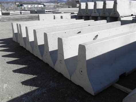 Median Barriers / Jersey Barrier - Fairbanks Materials Inc.