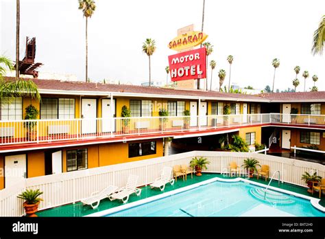 Motel pool hi-res stock photography and images - Alamy