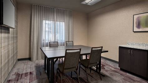 Rockville, MD Hotels | Courtyard Rockville