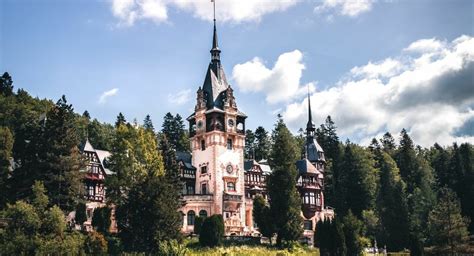 Castles in Romania – Travel Curator