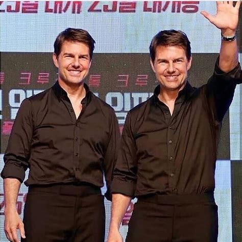 Tom Cruise with his stunt double | Stunt doubles, Movie stars, Tom cruise