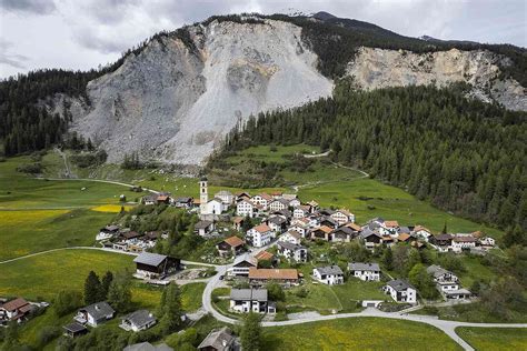 Swiss Village Evacuated as Huge Rock Mass Teeters Over Homes