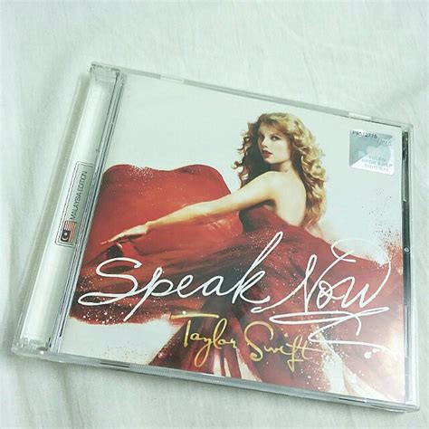 Taylor Swift [Speak Now] Deluxe Edition, Hobbies & Toys, Music & Media ...