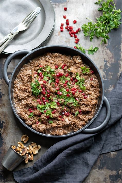 Fesenjan - Persian Walnut Stew (Fesenjoon) | Veggie Desserts