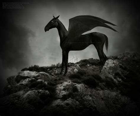 Thestral by almondjoyy5 on DeviantArt