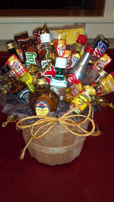 The Ultimate Man Bouquet, a little idea for Joel when he gets home ...