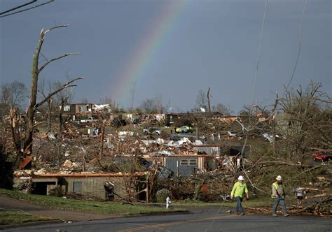 Images Show Little Rock, Arkansas Before and After Devastating Tornado ...