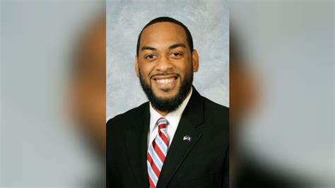 Kentucky state Rep. Charles Booker announces US Senate run | WOWK 13 News