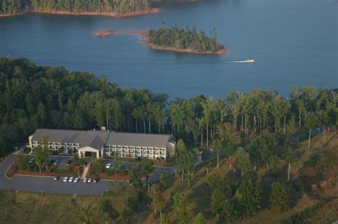 LAKE CHATUGE LODGE $84 ($̶9̶9̶) - UPDATED 2018 PRICES & Hotel REVIEWS - HIAWASSEE, GA - TripAdvisor