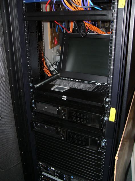 Nerdware: My Home Network, Rack Servers, CNC Machine - Pete Brown's 10rem.net