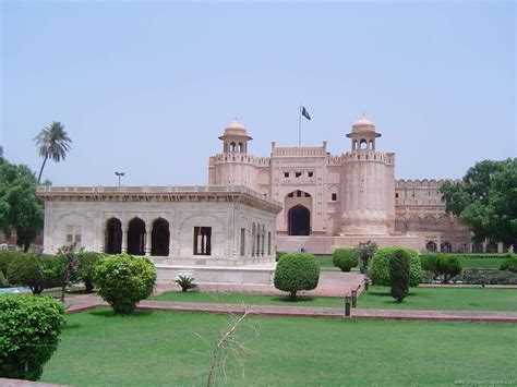 Shahi Qila Lahore Pakistan Wallpapers ~ Pakistani Tourism