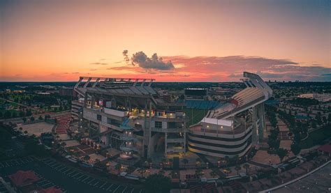 South Carolina Gamecocks | Williams-Brice Stadium