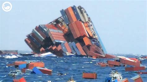 Losing More than 1800 Containers, The Most Epic Large Container Ship Disaster Costs $ Billions ...