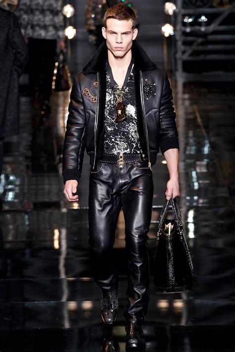 Versace Men Fall/Winter 2014 | Milan Fashion Week