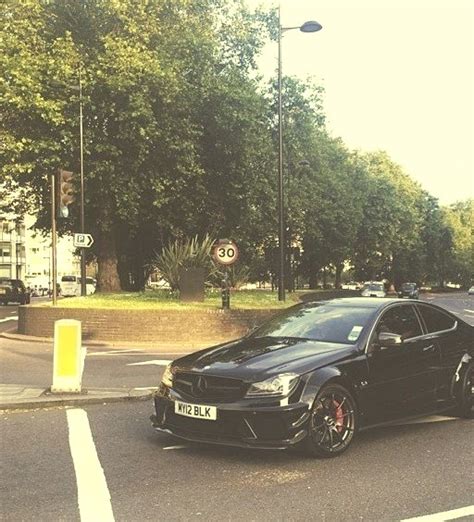 Mercedes-Benz C 63 AMG Black Series – Nicola Cox