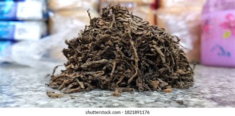 9 Khaini Tobacco Images, Stock Photos & Vectors | Shutterstock