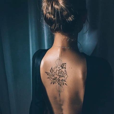 Pin von оксана ковалёва auf t | Band tattoos, Muster tattoos, Weibliche rücken tattoos